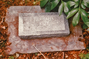 photo of Riley, Ella Green - tombstone